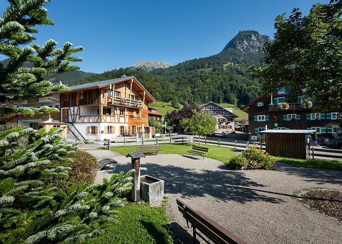 Fewo am Dorfplatz - Annehmlichkeiten von 4-Sterne Familien-und Wellnesshotel Viktoria können mitgenutzt werden Oberstdorf